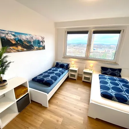 Апартаменты Grosszuegiges Mit Ausblickg, Ruhig Gelegen Und 5 Min Zur Autobahn Ottendorf-Okrilla